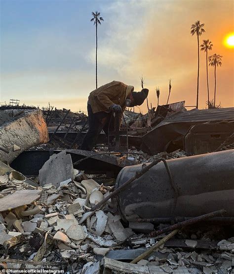 America S Unluckiest Family Lose Most Precious Possession To La Fire America S Unluckiest Family Lose Most Precious Possession To La Fire