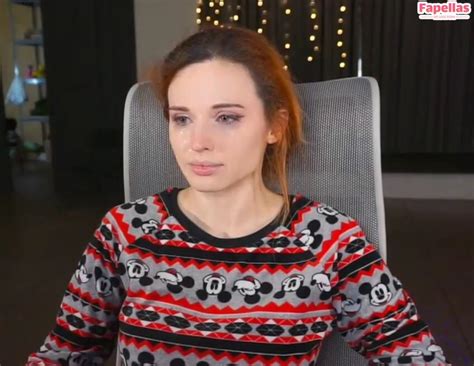 Amouranth Nude Leaks