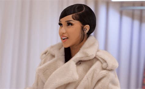 Cardi B Flaunts Her Cleavage In Paris 14 Photos Leaked Nudes Cardi B Flaunts Her Cleavage In Paris 14 Photos Leaked Nudes