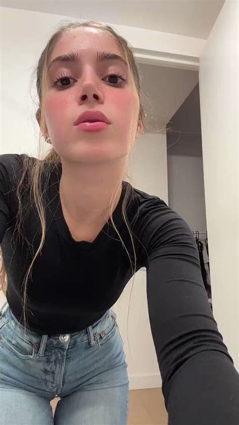 Chicas Y Sus Equipos On Twitter Rt Itseunchae Hey It S Wednesday Chicas Y Sus Equipos On Twitter Rt Itseunchae Hey It S Wednesday