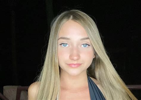 Courtney Miller Fille Chaude Aux Gros Seins Skylarmaexo Onlyfans Courtney Miller Fille Chaude Aux Gros Seins Skylarmaexo Onlyfans