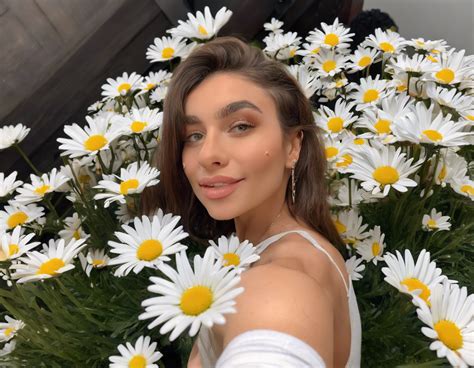 Daisy Blooms Leaked