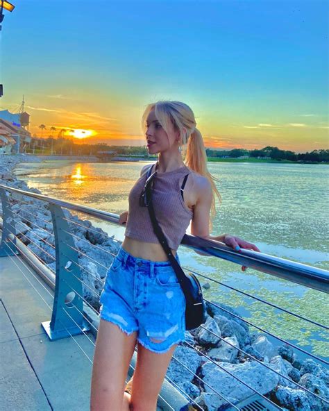 Darla Eliza Videos Try On Haul Girls Darla Eliza Videos Try On Haul Girls