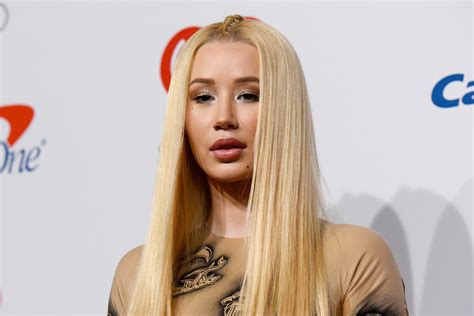 Iggy Azalea Spotted For First Time Since Nude Photo Leak With Playboi Carti Iggy Azalea Spotted For First Time Since Nude Photo Leak With Playboi Carti