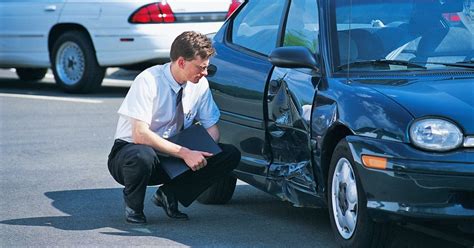 Insurance Adjusters Who They Are What They Do When To Hire One And Insurance Adjusters Who They Are What They Do When To Hire One And