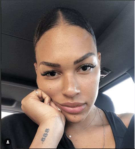 Liz Cambage Leaked