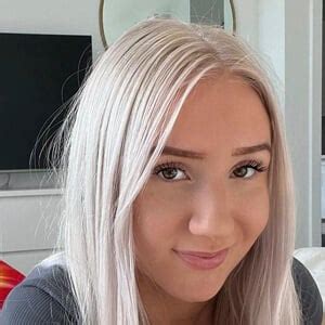Maddie Price Age Family Bio Famous Birthdays Maddie Price Age Family Bio Famous Birthdays