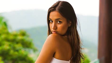 Mikaela Lafuente Model Instagram Sensation Bio Insights Youtube Mikaela Lafuente Model Instagram Sensation Bio Insights Youtube