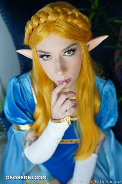 Model Littlespoonz Littlespoonz In Cosplay Princess Zelda From The Model Littlespoonz Littlespoonz In Cosplay Princess Zelda From The
