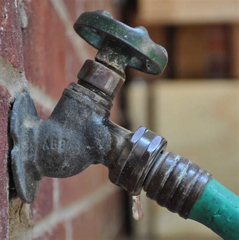Outside Faucet Leaking Outside Faucet Leaking