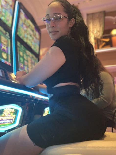 Rosemarie Guadalupe Shares Her Ultimate Mantra For Confidence And Self Rosemarie Guadalupe Shares Her Ultimate Mantra For Confidence And Self