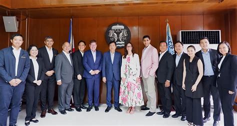 Sun Life And Insurance Commission Align Goals In Courtesy Visit Megabites Sun Life And Insurance Commission Align Goals In Courtesy Visit Megabites