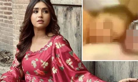 Tiktok Star Minahil Malik Responds To Leaked Pictures Going Viral Tiktok Star Minahil Malik Responds To Leaked Pictures Going Viral