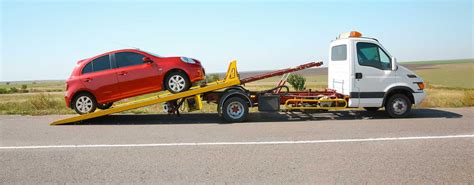 Tips To Buy The Right Tow Truck Insurance As Required Tips To Buy The Right Tow Truck Insurance As Required