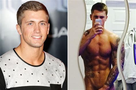 Towie Dan Osborne Sends Naked Selfie To Kousoulou Daily Star Towie Dan Osborne Sends Naked Selfie To Kousoulou Daily Star