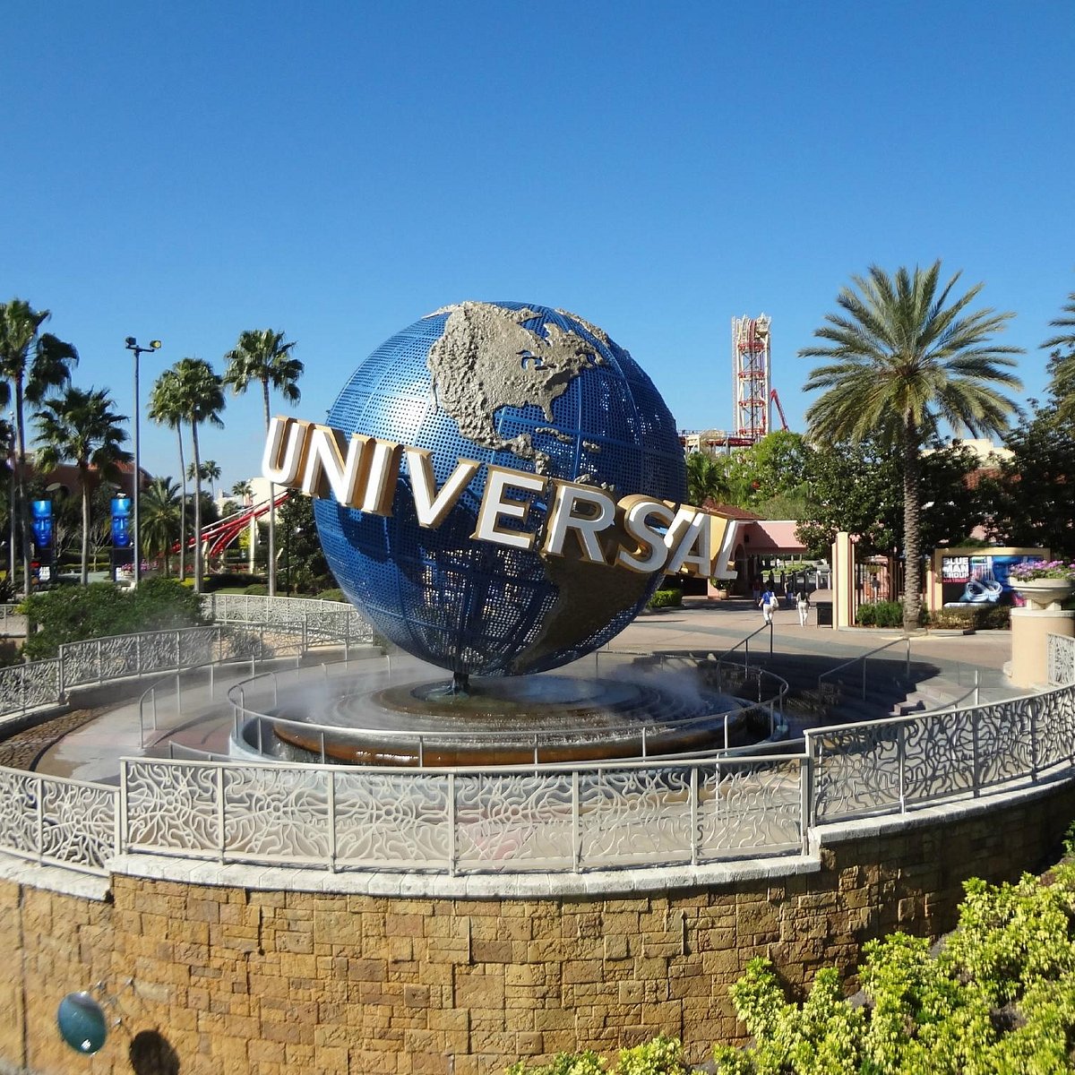 Universal Insurance Holdings