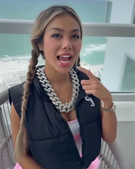 Viet Bunny Says She Makes More Than Sophie Drops 1 Million On A Viet Bunny Says She Makes More Than Sophie Drops 1 Million On A