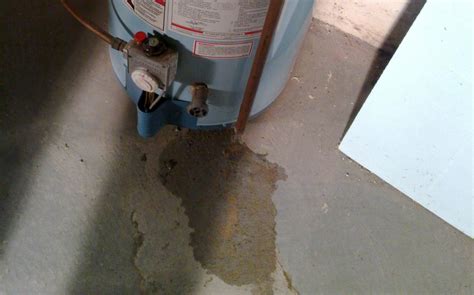 What To Do When Your Hot Water Tank Is Leaking Mt Drains What To Do When Your Hot Water Tank Is Leaking Mt Drains