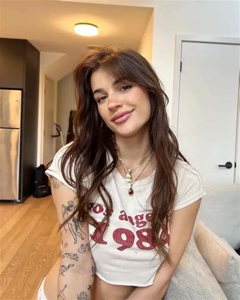 Who Is Ari Kytsya Stunning Onlyfans Model Gaining Popularity Who Is Ari Kytsya Stunning Onlyfans Model Gaining Popularity